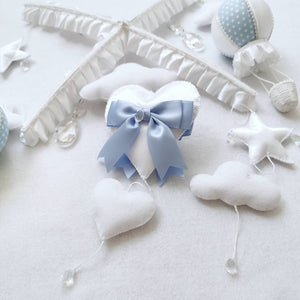 Luxurious Baby Mobile With A beautiful Frill Hanger